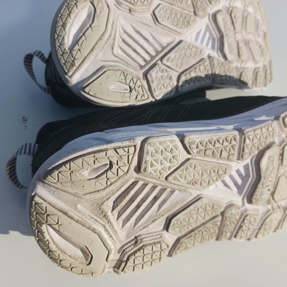 Hoka One One Size 7 Black White Kid's Sneaker Shoes - Picture 8 of 11
